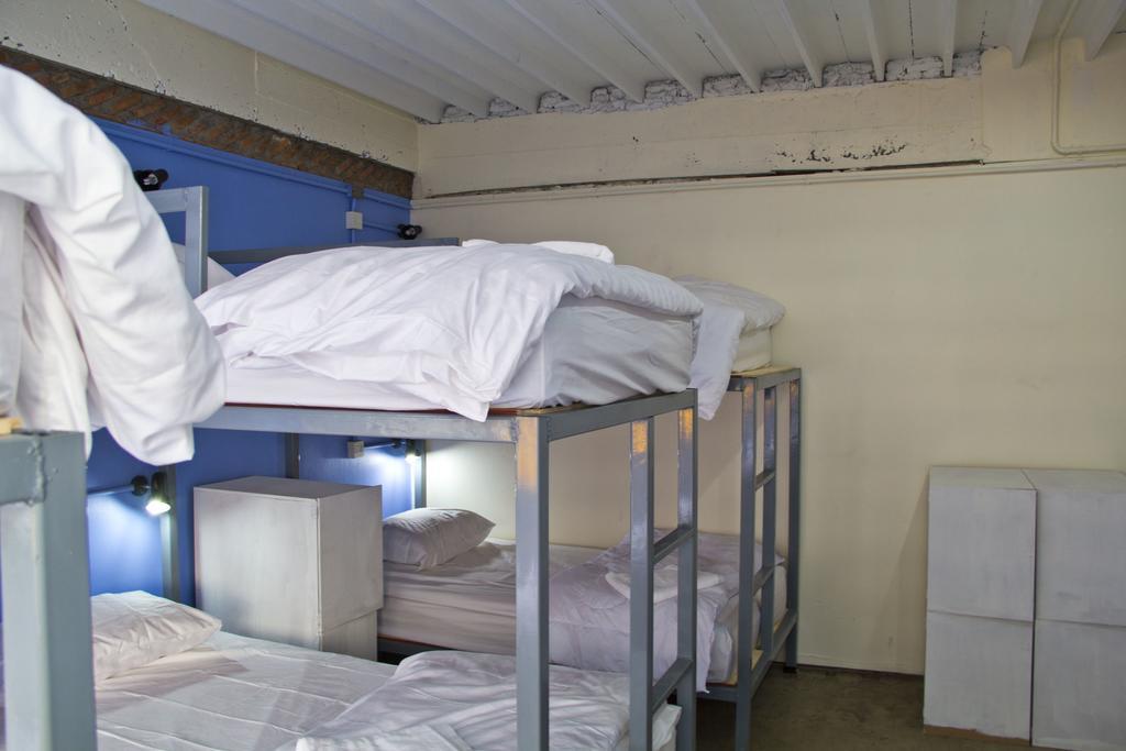 Fun Wan Hostel Bangkok Bagian luar foto